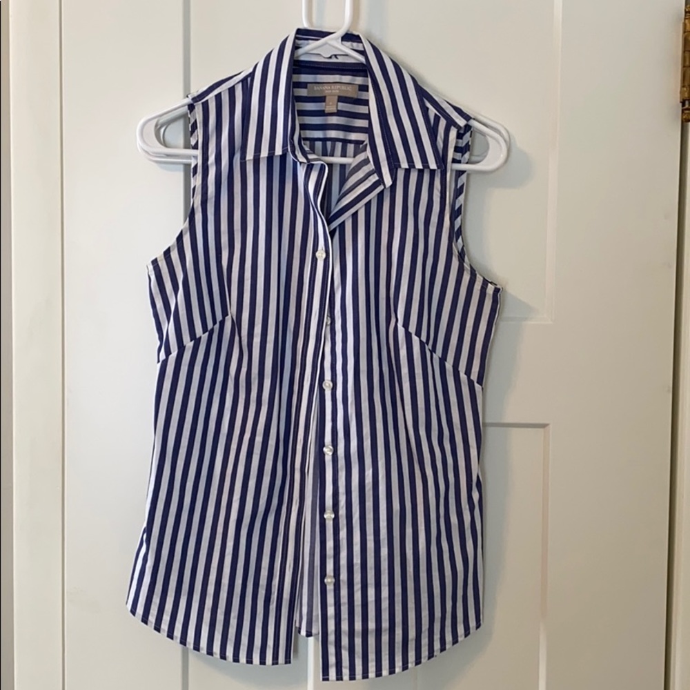 Banana Republic Button Down Shirt